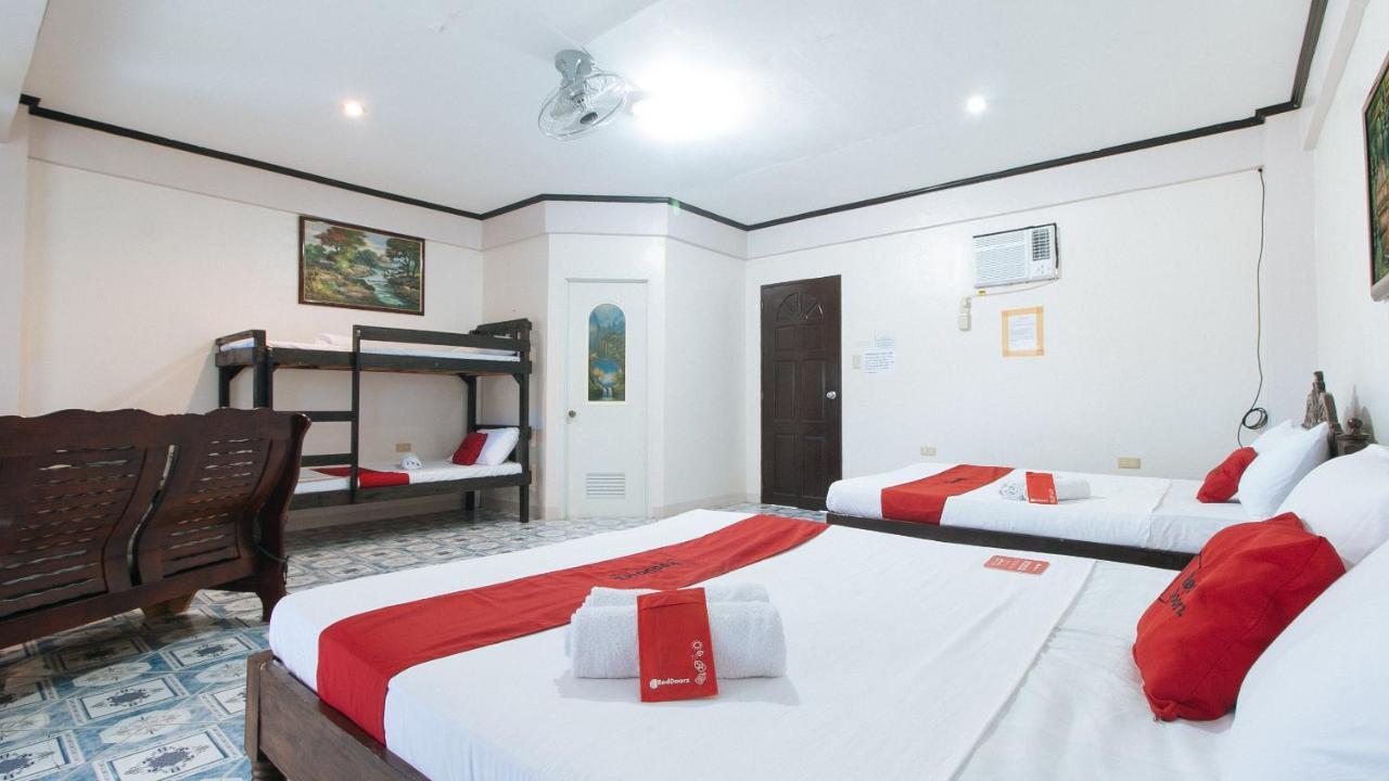 Reddoorz @ Seasun Beach Resort And Hotel Zambales Santa Cruz  Kültér fotó